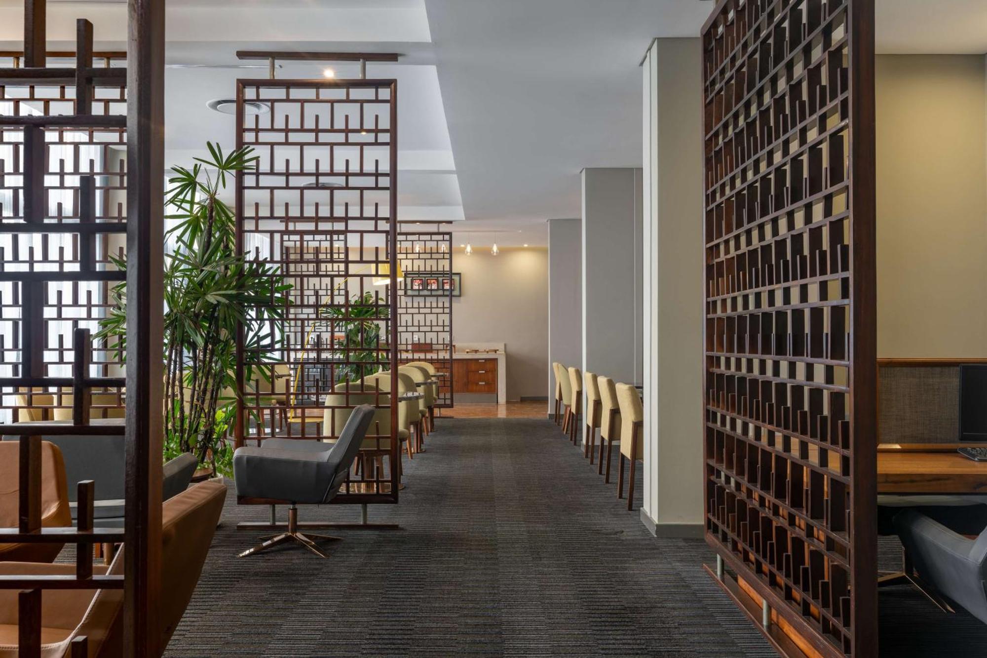 Radisson Blu Okoume Palace Hotel, Libreville Ngoại thất bức ảnh