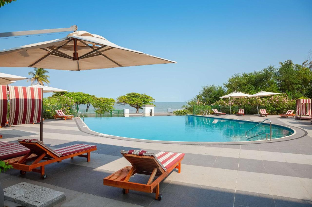 Radisson Blu Okoume Palace Hotel, Libreville Ngoại thất bức ảnh